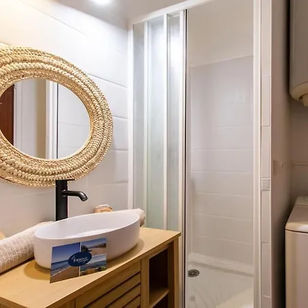 Surf & Yoga * Cosy * Vue Sur Le Port * Proche Montpellier Apartment *